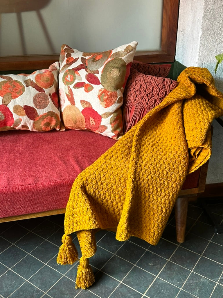 Sofa-tbd